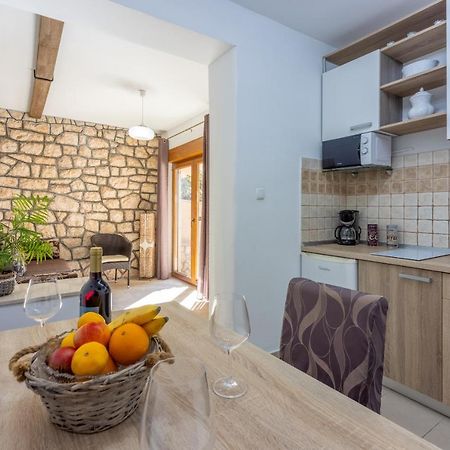 Apartmani Anita Dramalj Bagian luar foto