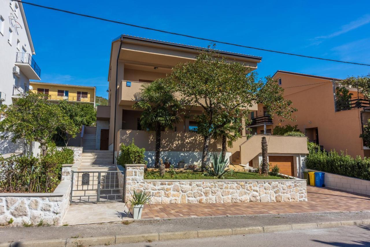Apartmani Anita Dramalj Bagian luar foto
